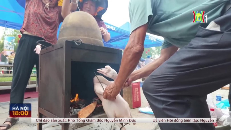 Độc đáo cuộc thi ngỗng quay ở Đông Hoản, Trung Quốc