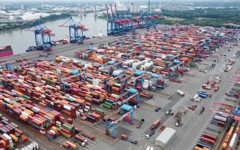 WTO nâng dự báo tăng trưởng thương mại toàn cầu lên 3,9%
