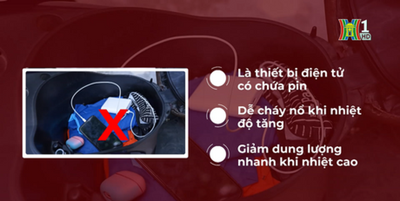 Những vật dụng không nên để trong cốp xe máy