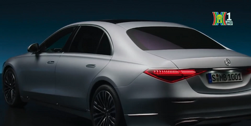 Gọi sửa chữa gần 2.000 xe Mercedes trên toàn cầu
