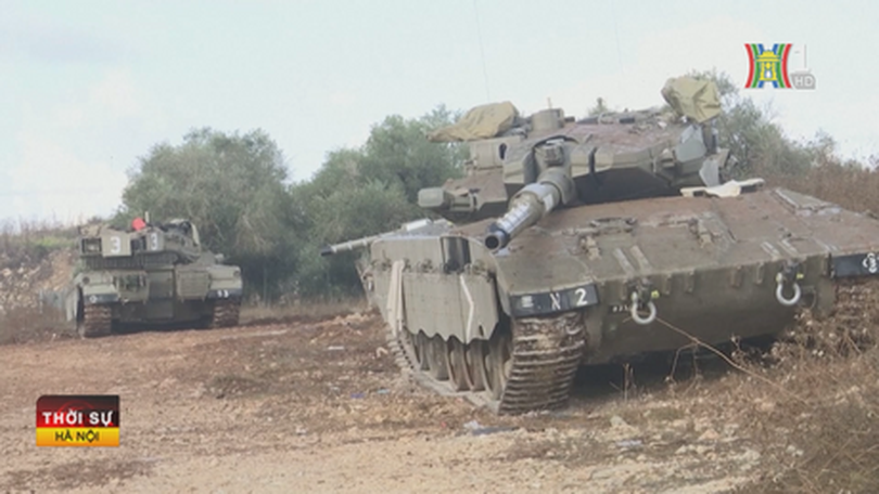 Xe tăng, quân đội Israel tập trung ở biên giới Lebanon