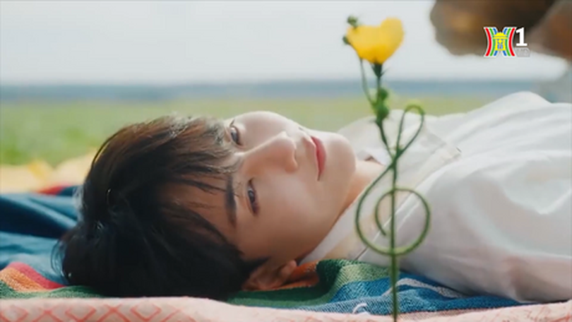 Seventeen lập kỷ lục lịch sử về việc bán album