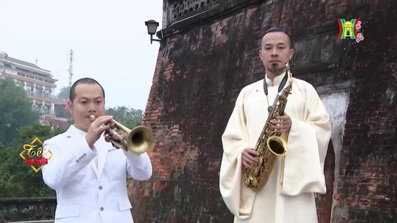 Em ơi mùa xuân đến rồi đó