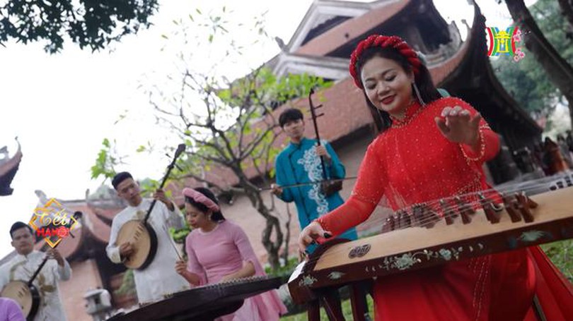 Mỗi độ xuân về