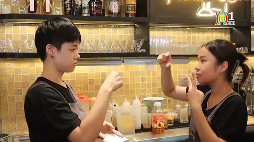 Nơi tạo giá trị của người khiếm thính | Người tốt quanh ta | 27/03/2024
