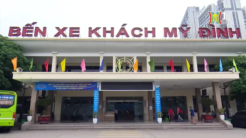 Bến xe Mỹ Đình sạch đẹp phục vụ hành khách