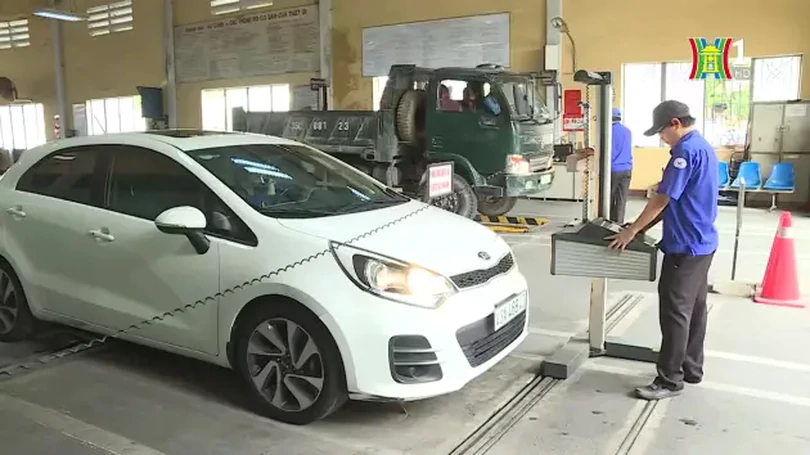 Trung tâm đăng kiểm đông sau lễ, chủ xe cần làm gì?