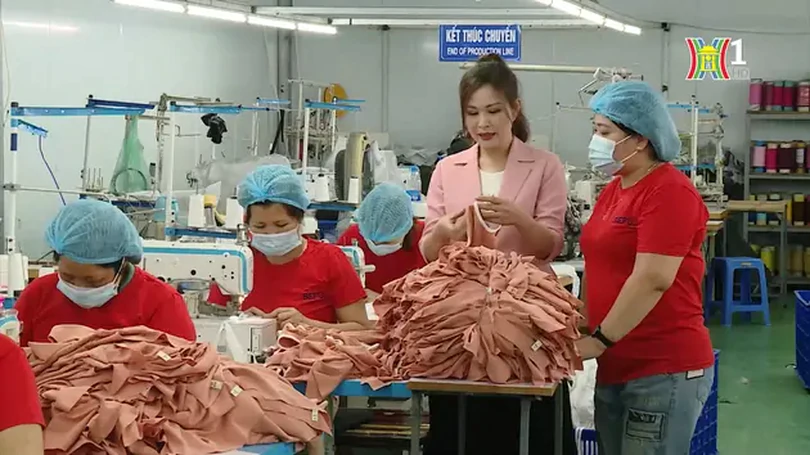 Tháo gỡ khó khăn đơn hàng cho doanh nghiệp | Vấn đề kinh tế | 08/05/2024