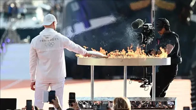 Ngọn đuốc Olympic 2024 và hành trình vòng quanh nước Pháp