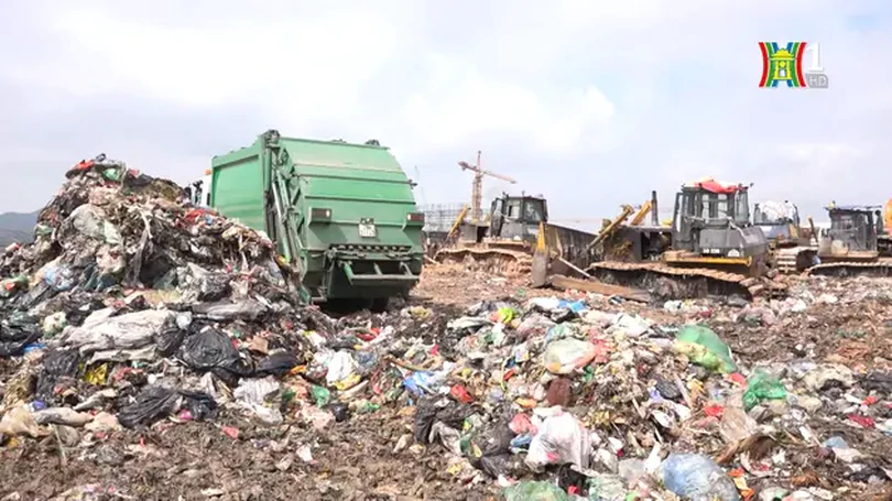 Giải pháp thu gom, xử lý chất thải rắn Đô thị | Chuyện đô thị | 26/05/2024