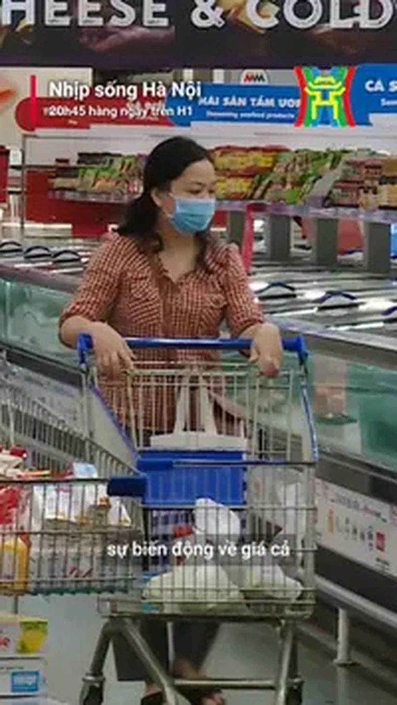 Giá cả tăng cao, hầu bao thắt chặt