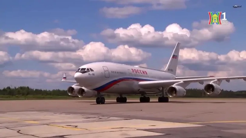 Chuyên cơ IL 96 - 300PU phục vụ nguyên thủ Nga