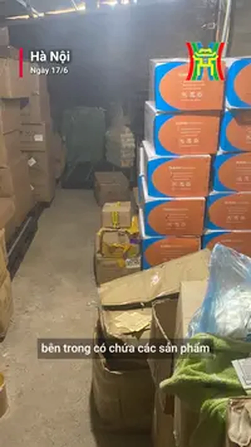 Triệt phá đường dây buôn bán mỹ phẩm giả số lượng lớn