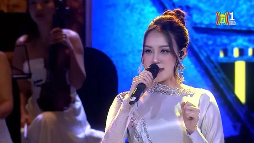 Đêm nằm mơ phố