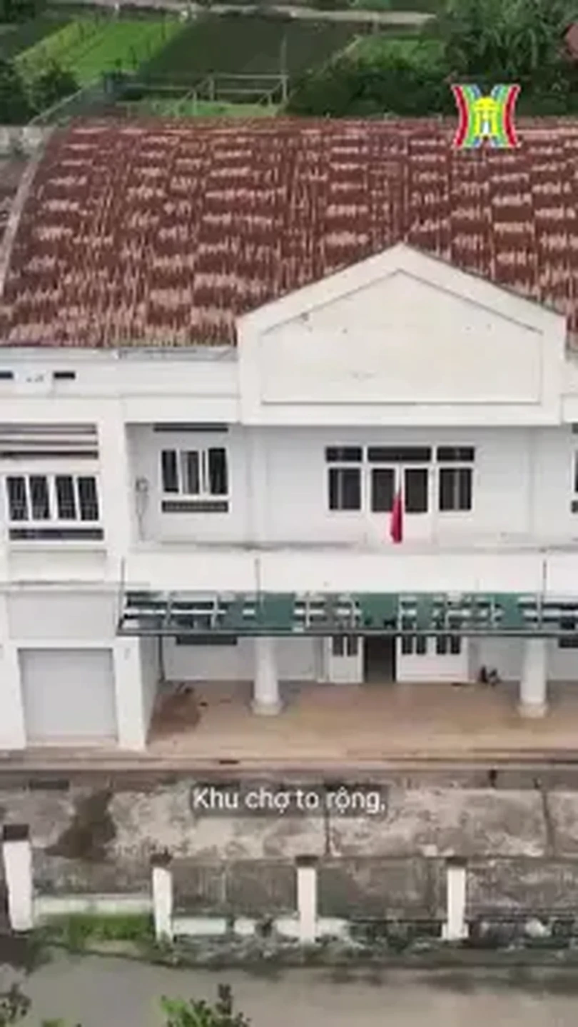 Chợ Phúc Lý mới xây dựng lại bị bỏ hoang