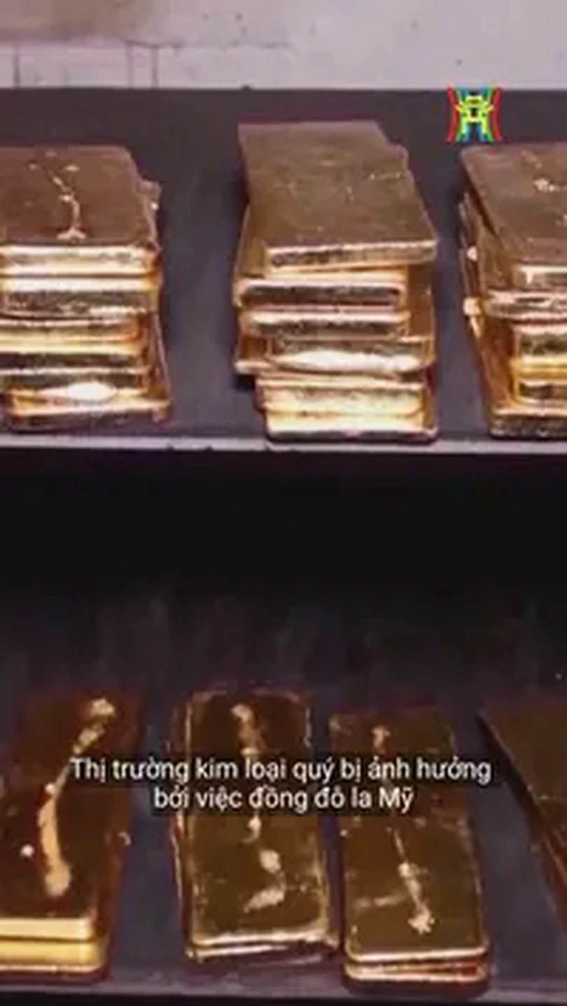 Giá vàng thế giới đột ngột giảm mạnh