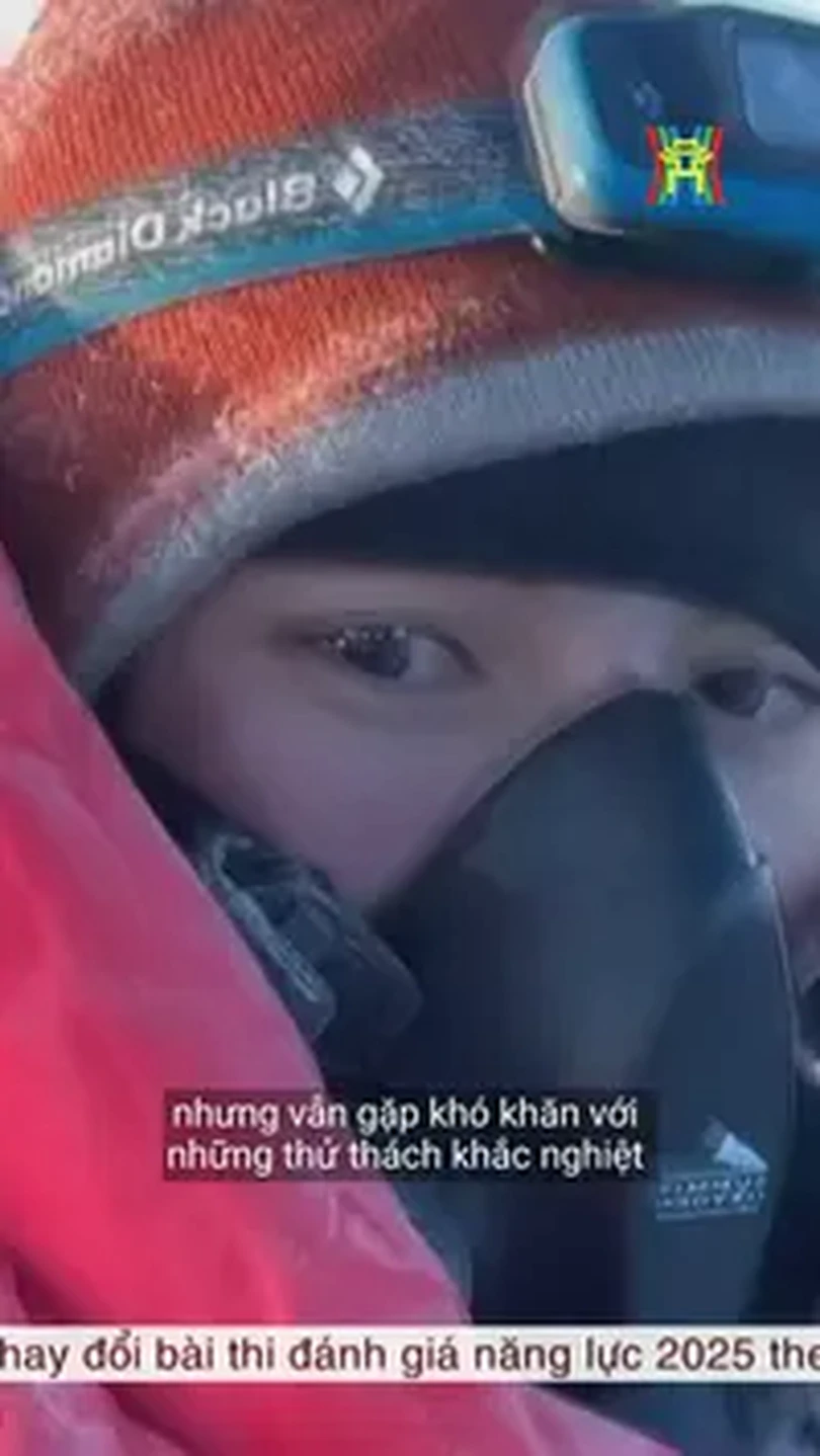 Cậu bé 16 tuổi chinh phục đỉnh Everest