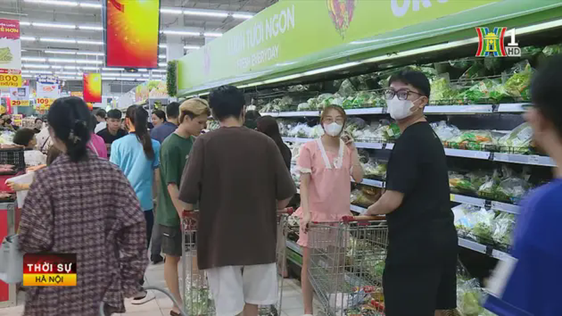 Đảm bảo nguồn cung hàng hóa thiết yếu trước bão Yagi