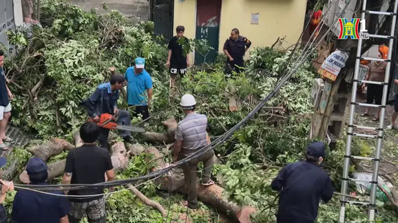 Quận Ba Đình khẩn trương khắc phục hậu quả bão số 3