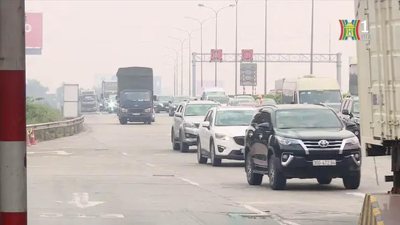 Đề nghị miễn phí đường bộ xe chở hàng cứu trợ