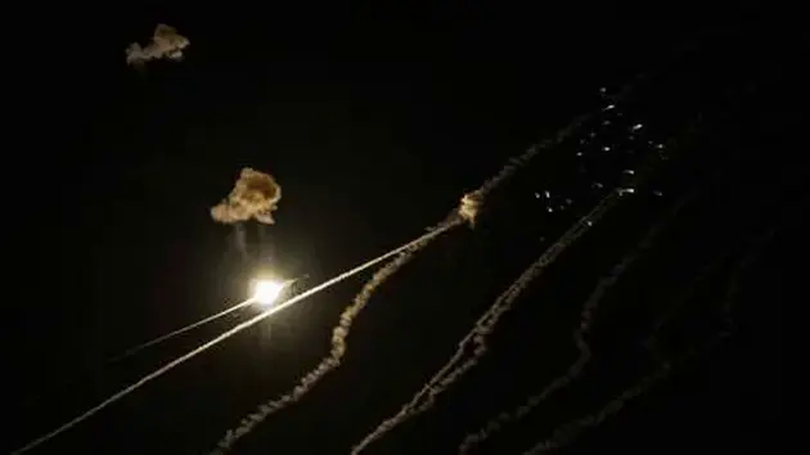 Israel kích hoạt hệ thống đánh chặn