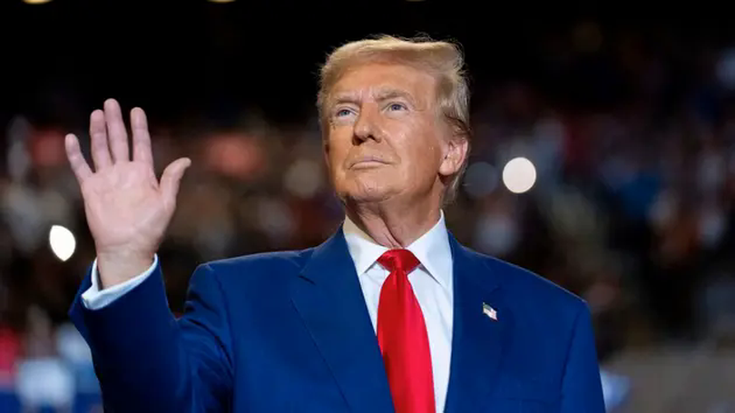 Bầu cử Mỹ: Ông Trump dẫn trước ở các bang chiến địa