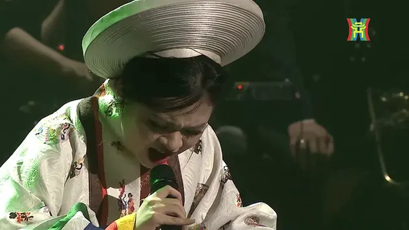 Một khúc sông Hồng
