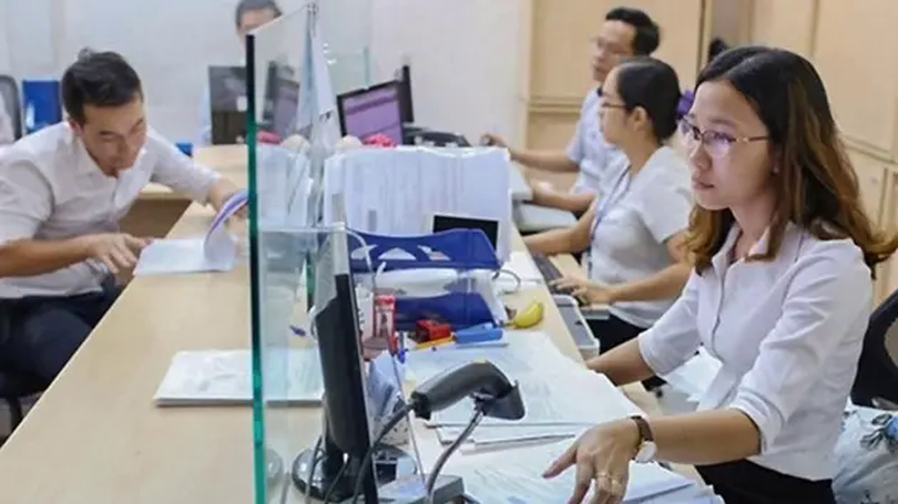 Giảm 20% biên chế hưởng lương ngân sách