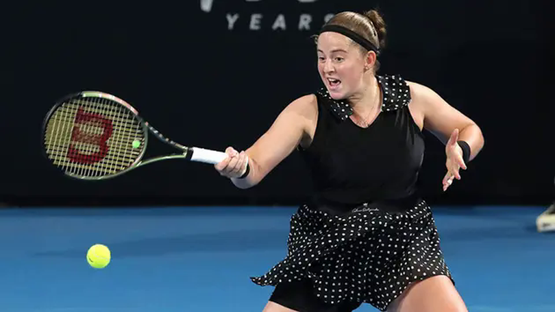 Jelena Ostapenko vượt qua Magadelena Frech tại giải Adelaide International