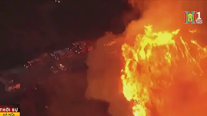 Mỹ ban bố lệnh giới nghiêm tại Los Angeles