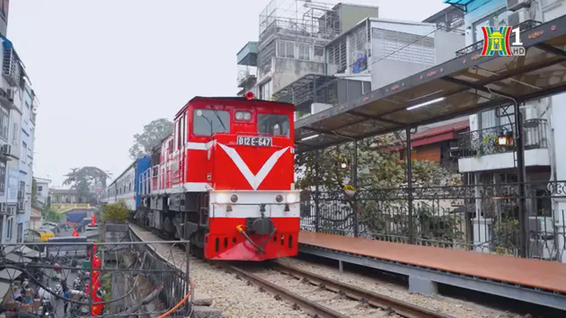 Đón giao thừa trên tàu hỏa