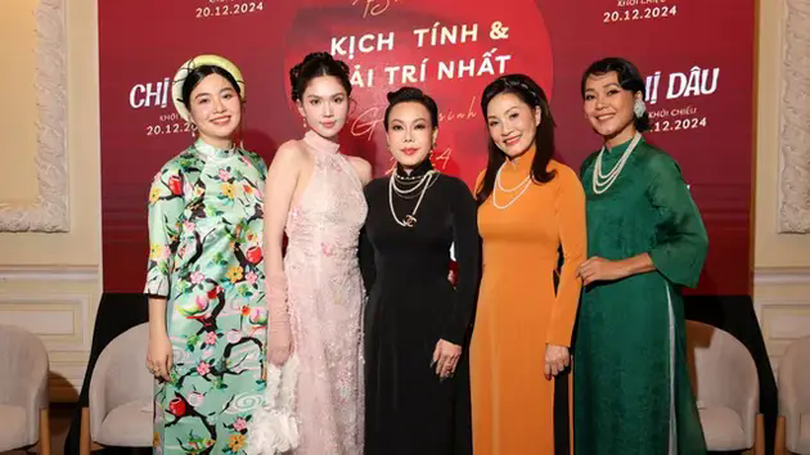 'Chị dâu' vượt mốc doanh thu 100 tỷ đồng