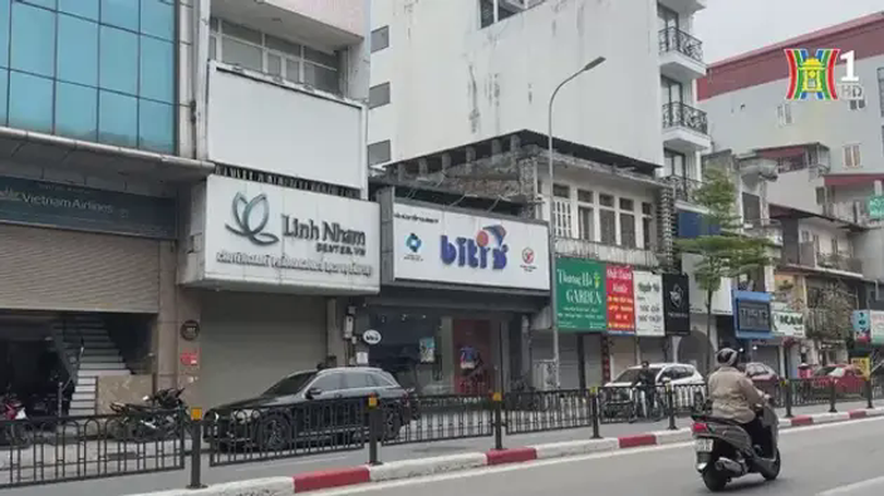 Nhiều chủ cửa hàng trả mặt bằng trên phố Tôn Đức Thắng
