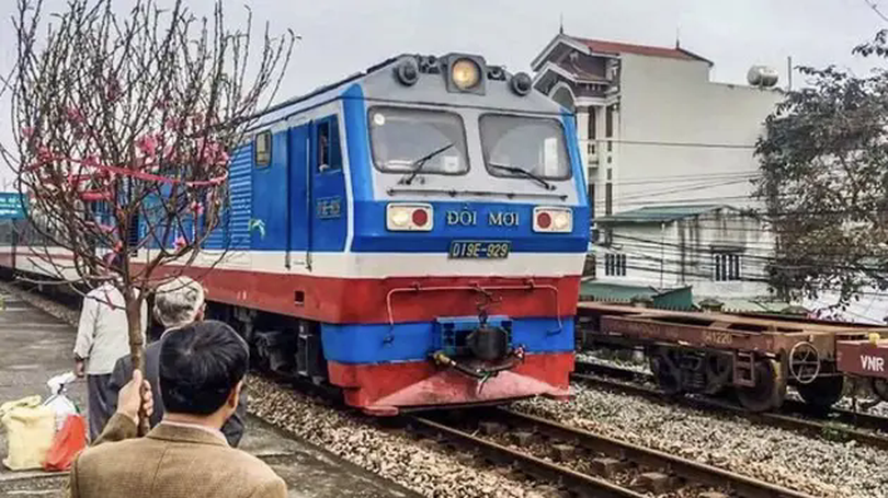 Vé tàu Tết chủ yếu còn chặng ngắn và số lượng ít