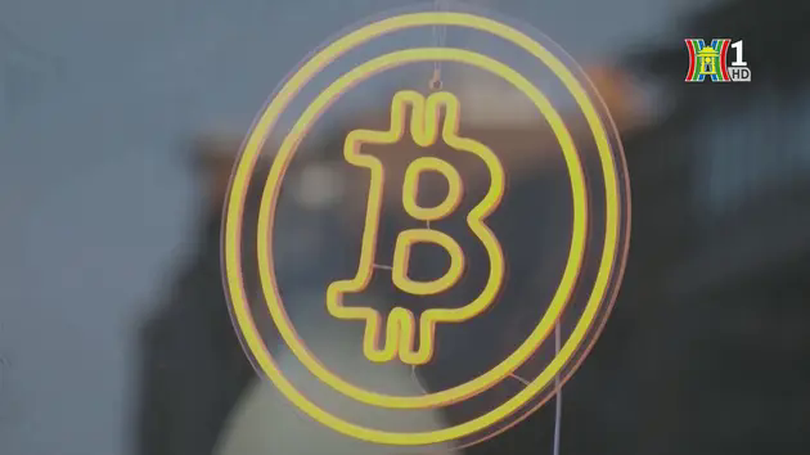 Bitcoin trở lại mốc 100.000 USD