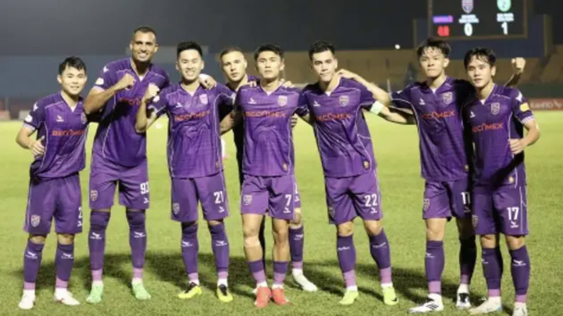 Becamex Bình Dương lội ngược dòng thắng Bình Định