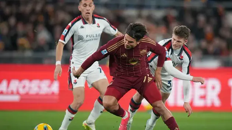 AS Roma duy trì mạch trận bất bại