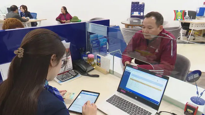 Tín dụng tiêu dùng cuối năm lại 'nóng'