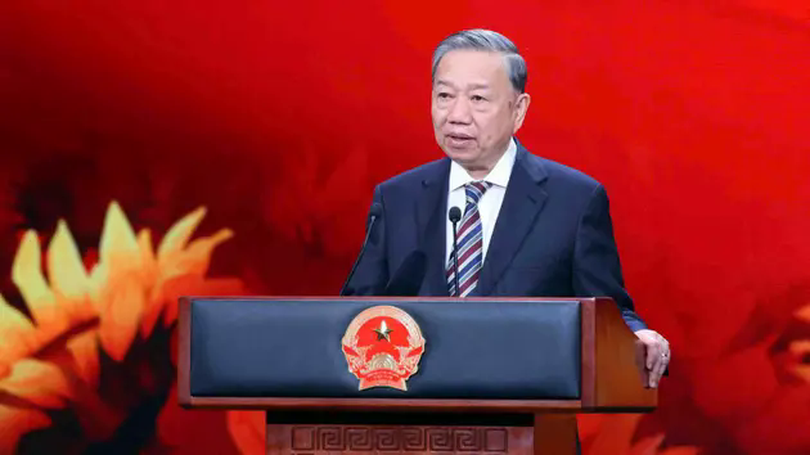 ‘Sống trong lòng dân’ để là điểm tựa của nhân dân