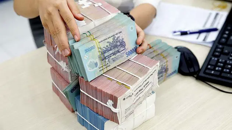 Ngân hàng nới lỏng cho vay với khách hàng cá nhân