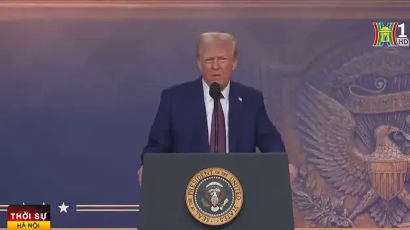 Davos 2025: Ông Trump hứa đảo ngược chính sách của ông Biden