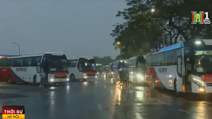 Những chuyến xe nghĩa tình chở đầy yêu thương