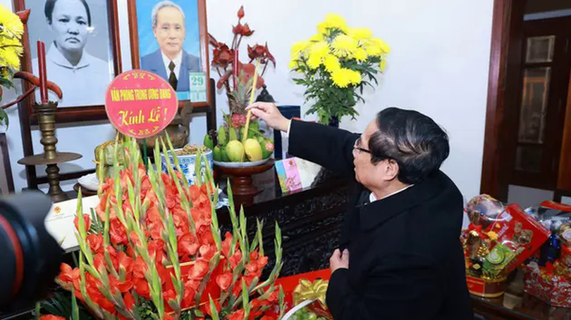 Thủ tướng Phạm Minh Chính tưởng nhớ cố Thủ tướng Phạm Văn Đồng