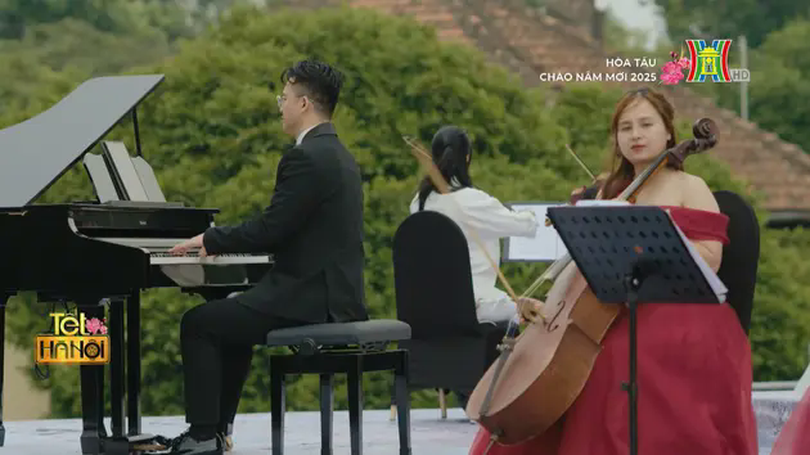 Mùa xuân làng lúa làng hoa