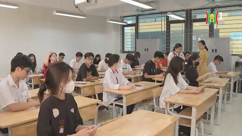 Giảm số môn thi tốt nghiệp THPT 2025