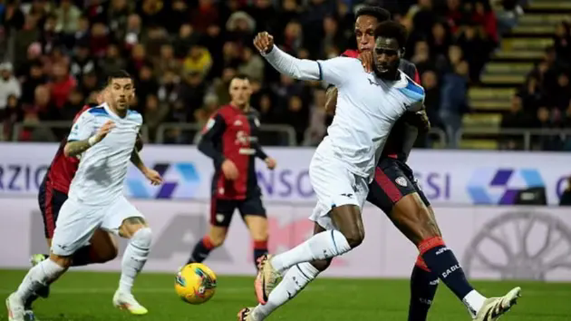 Lazio có chiến thắng trước Cagliari, giữ chắc vị trí top 4