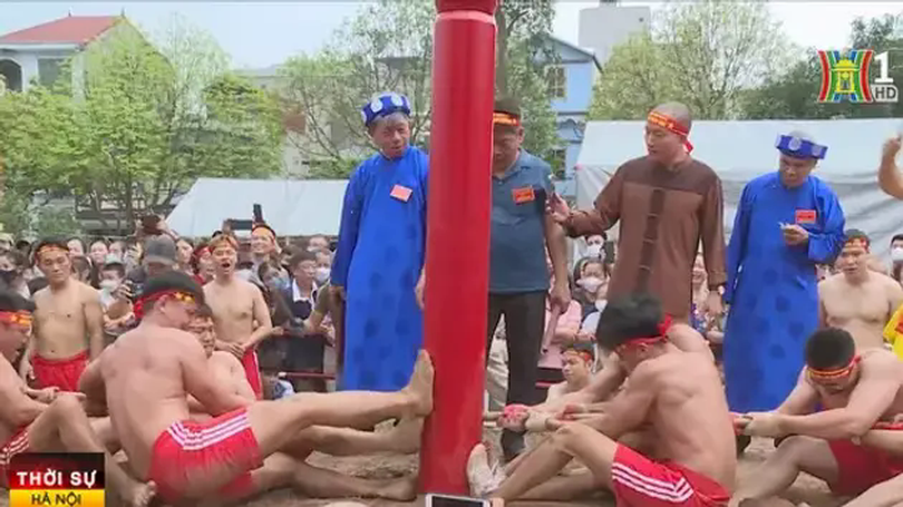 Di sản kéo co ngồi 'độc lạ' ở đền Trấn Vũ
