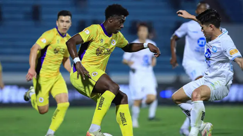 Thép xanh Nam Định chiếm ngôi đầu bảng V-league sau vòng 12