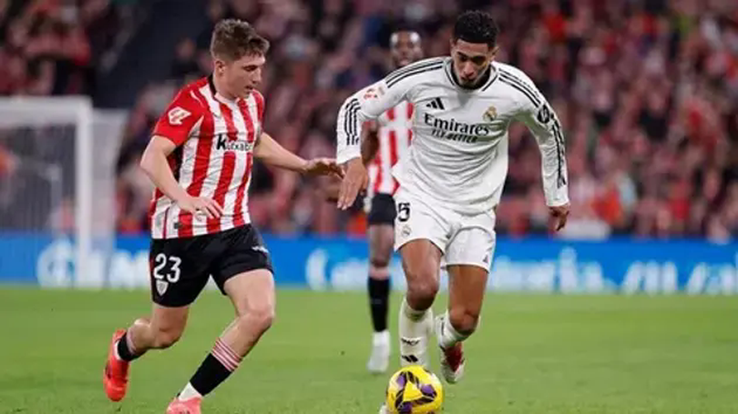 Real Madrid lỡ cơ hội nới khoảng cách với nhóm bám đuổi