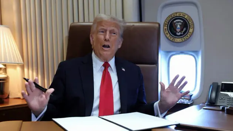 Ông Trump sắp công bố thuế 25% với thép và nhôm